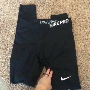 Nike Pro leggings
